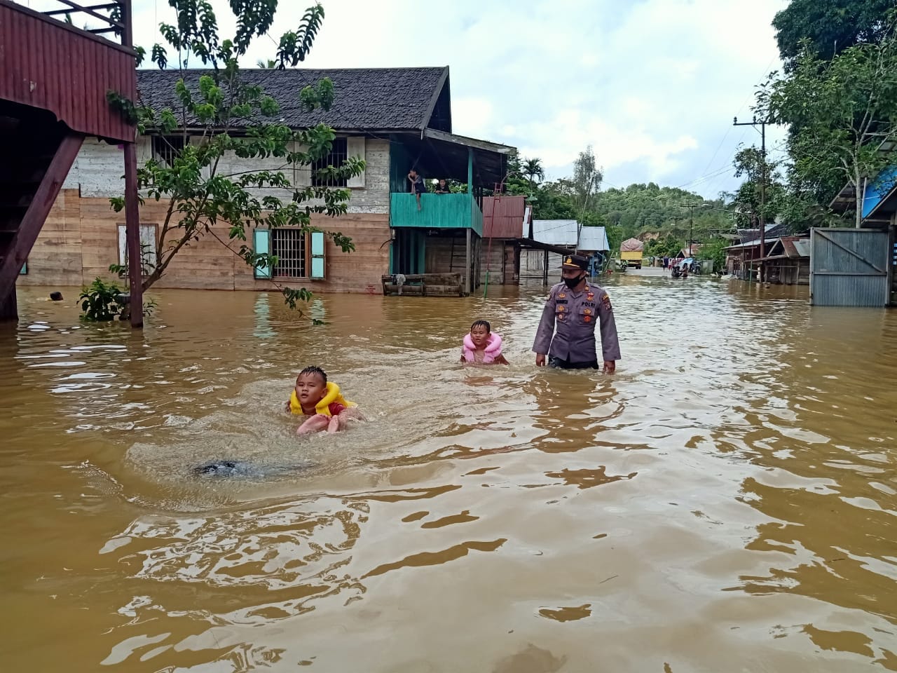polsek serteng